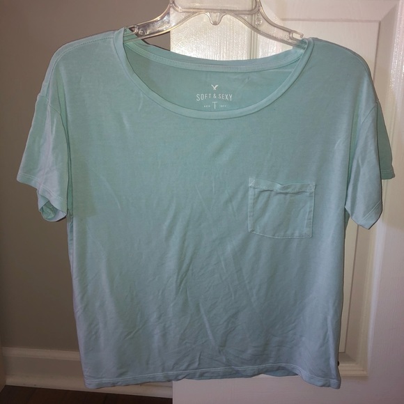 American Eagle Outfitters Tops - American Eagle Soft & Sexy T-shirt
